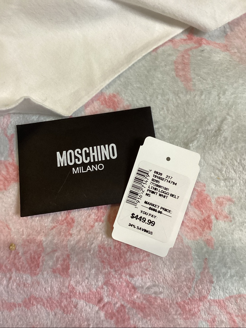 Moschino White Leather Logo Belt Bag with Gold Hardware - Picture 12 of 12